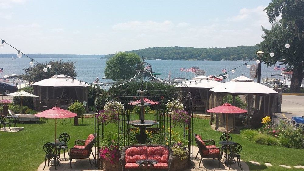 Baker House Hotel Lake Geneva Exterior photo